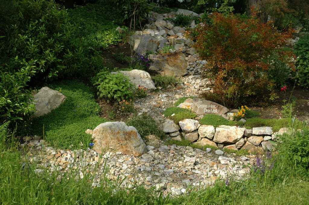 Israel-Gebetsplatz, Efrat auf Kanaan, Darmstadt Israel-Gebetsplatz, Efrat auf Kanaan, Darmstadt